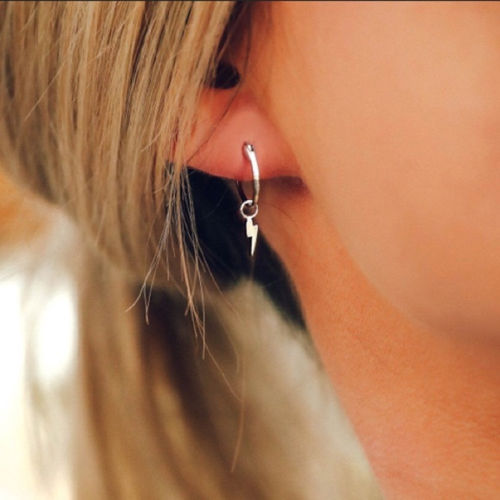 Pura Vida earrings